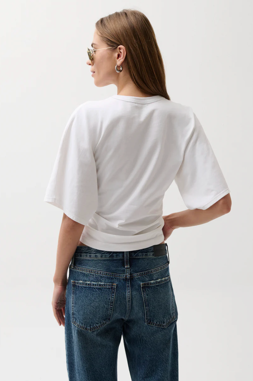 Pistola Veronika Tee